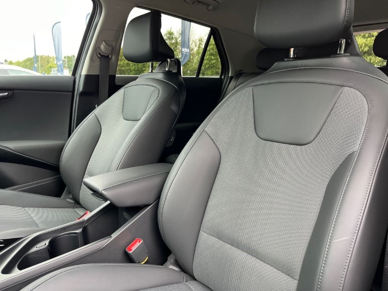2023 (73) KIA NIRO 150kW 3 64kWh 5dr Auto 3413941