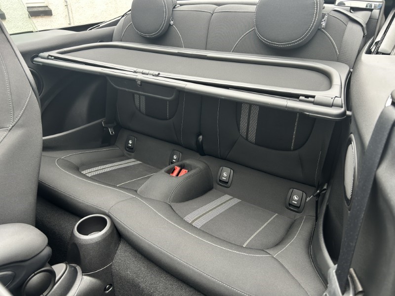 2020 (20) MINI CONVERTIBLE 2.0 Cooper S Sport II 2dr 4623682