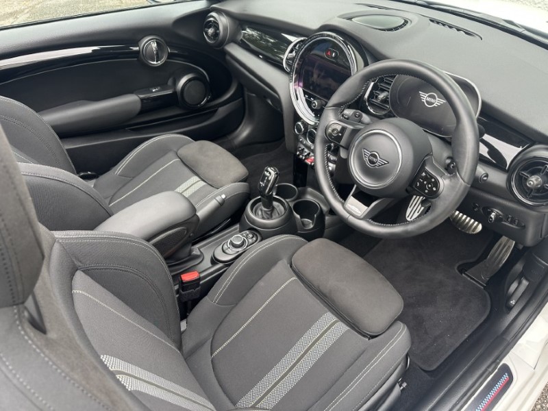 2023 (73) MINI CONVERTIBLE 2.0 Cooper S Sport Premium 2dr 4610326