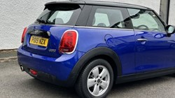2019 (19) MINI HATCHBACK 1.5 Cooper Classic II 3dr 4932155