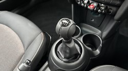 2019 (19) MINI HATCHBACK 1.5 Cooper Classic II 3dr 4932169