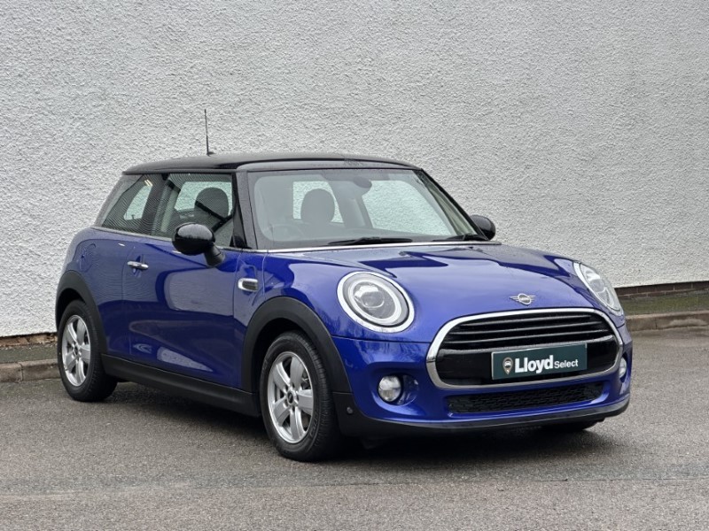 2019 (19) MINI HATCHBACK 1.5 Cooper Classic II 3dr