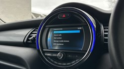 2019 (19) MINI HATCHBACK 1.5 Cooper Classic II 3dr 4932167