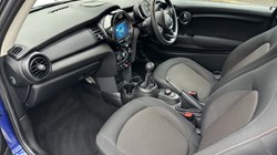 2019 (19) MINI HATCHBACK 1.5 Cooper Classic II 3dr 4932145