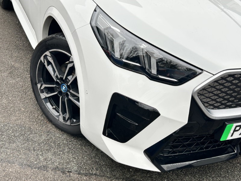 2025 (75) BMW iX2 150kW eDrive20 M Sport 65kWh 5dr Auto 4932032