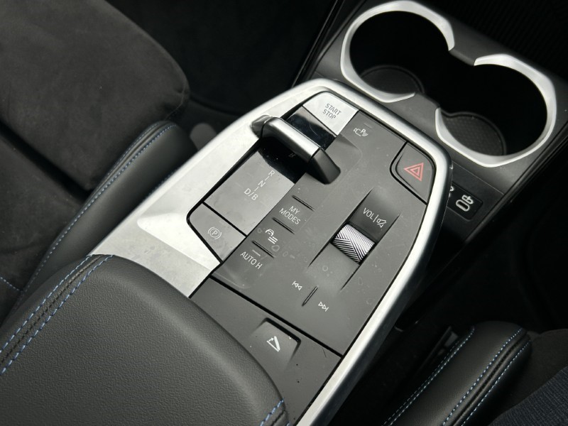 2025 (75) BMW iX2 150kW eDrive20 M Sport 65kWh 5dr Auto 4932005