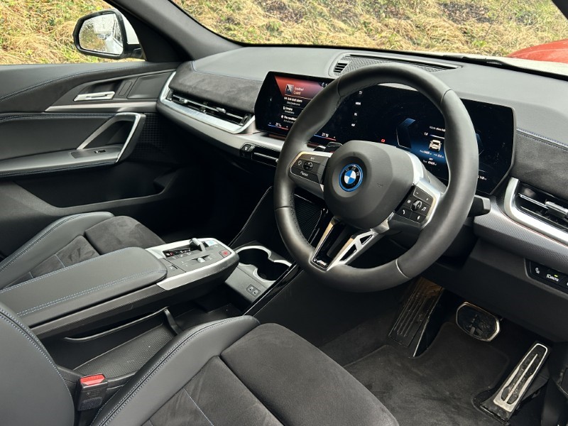 2025 (75) BMW iX2 150kW eDrive20 M Sport 65kWh 5dr Auto 4932014