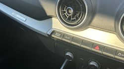 2019 (69) AUDI Q2 30 TDI Sport 5dr 4799598