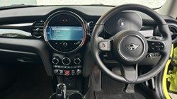 2022 (72) MINI HATCHBACK 1.5 Cooper Classic 3dr Auto 4646581