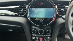 2022 (72) MINI HATCHBACK 1.5 Cooper Classic 3dr Auto 4646583