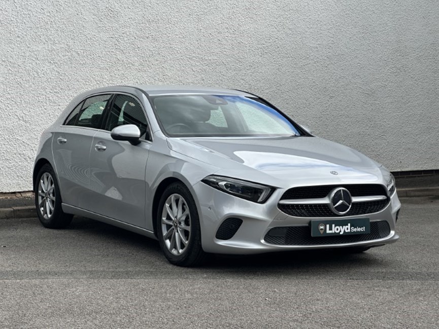 2021 (21) MERCEDES-BENZ A CLASS A180d Sport Executive 5dr Auto