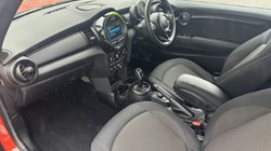 2020 (70) MINI CONVERTIBLE 1.5 Cooper Classic II 2dr Auto 4631409