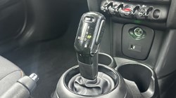 2020 (70) MINI CONVERTIBLE 1.5 Cooper Classic II 2dr Auto 4631399