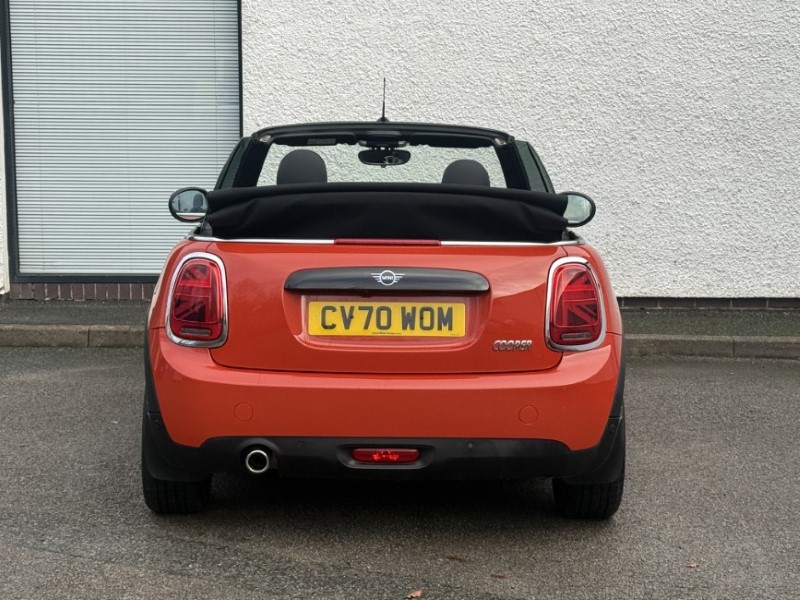 2020 (70) MINI CONVERTIBLE 1.5 Cooper Classic II 2dr Auto 4845399