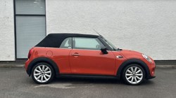 2020 (70) MINI CONVERTIBLE 1.5 Cooper Classic II 2dr Auto 4631406