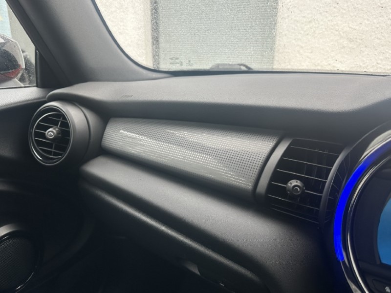 2020 (70) MINI CONVERTIBLE 1.5 Cooper Classic II 2dr Auto 4631395