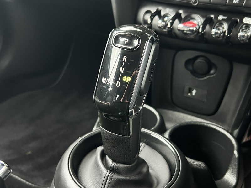 2022 (72) MINI CONVERTIBLE 1.5 Cooper Exclusive 2dr Auto 4639617