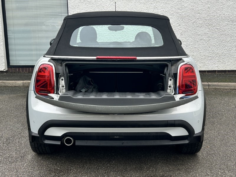 2022 (72) MINI CONVERTIBLE 1.5 Cooper Exclusive 2dr Auto 4639629