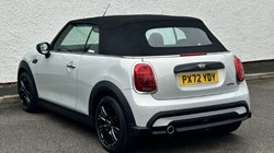 2022 (72) MINI CONVERTIBLE 1.5 Cooper Exclusive 2dr Auto 4639626
