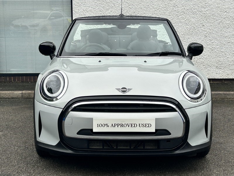 2022 (72) MINI CONVERTIBLE 1.5 Cooper Exclusive 2dr Auto 4639642