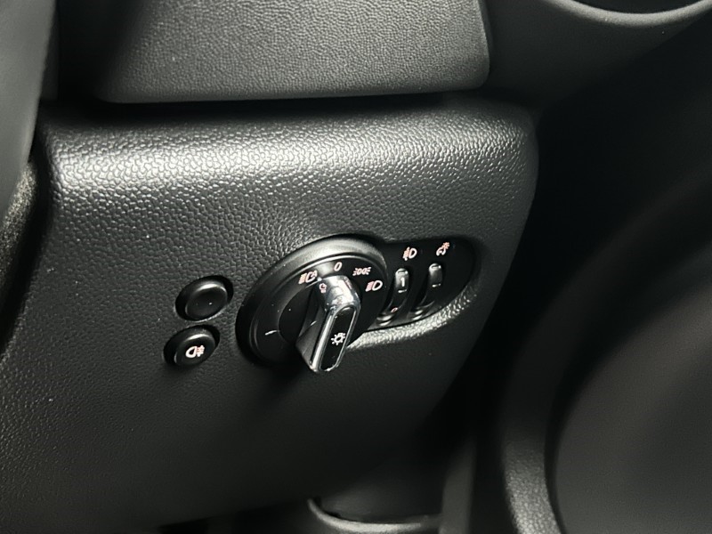 2022 (72) MINI CONVERTIBLE 1.5 Cooper Exclusive 2dr Auto 4639616