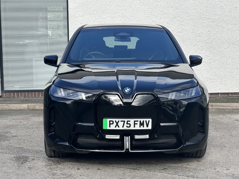 2025 (75) BMW iX 300kW xDrive45 M Sport 101kWh 5dr Auto 4585204