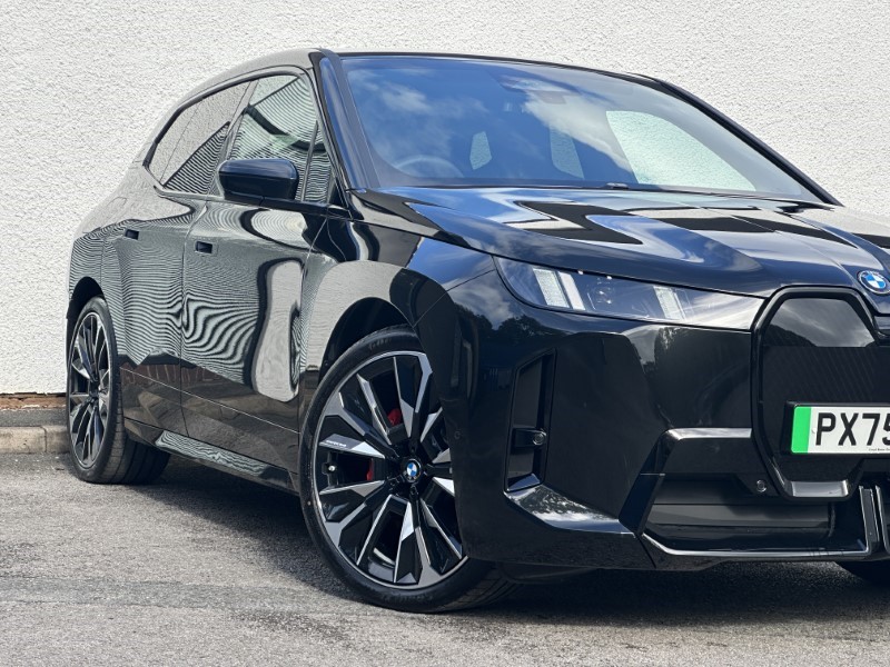 2025 (75) BMW iX 300kW xDrive45 M Sport 101kWh 5dr Auto 4585197