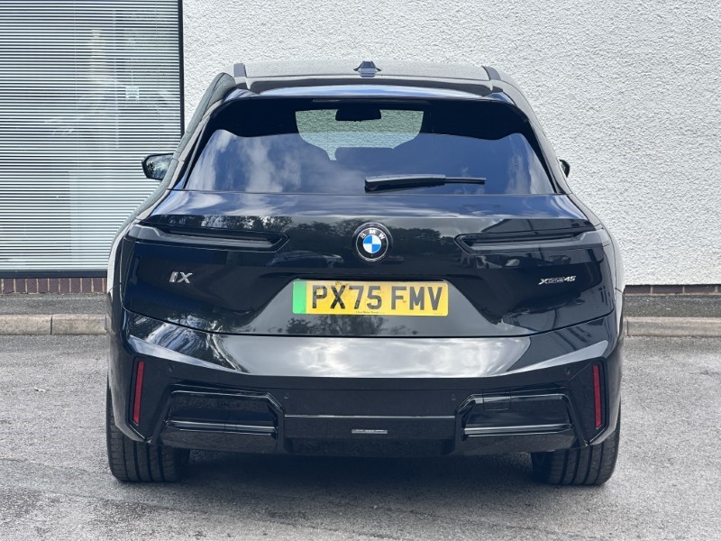 2025 (75) BMW iX 300kW xDrive45 M Sport 101kWh 5dr Auto 4585155
