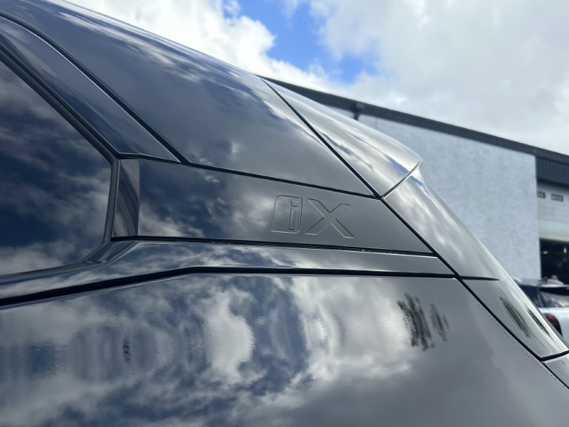 2025 (75) BMW iX 300kW xDrive45 M Sport 101kWh 5dr Auto 4585162