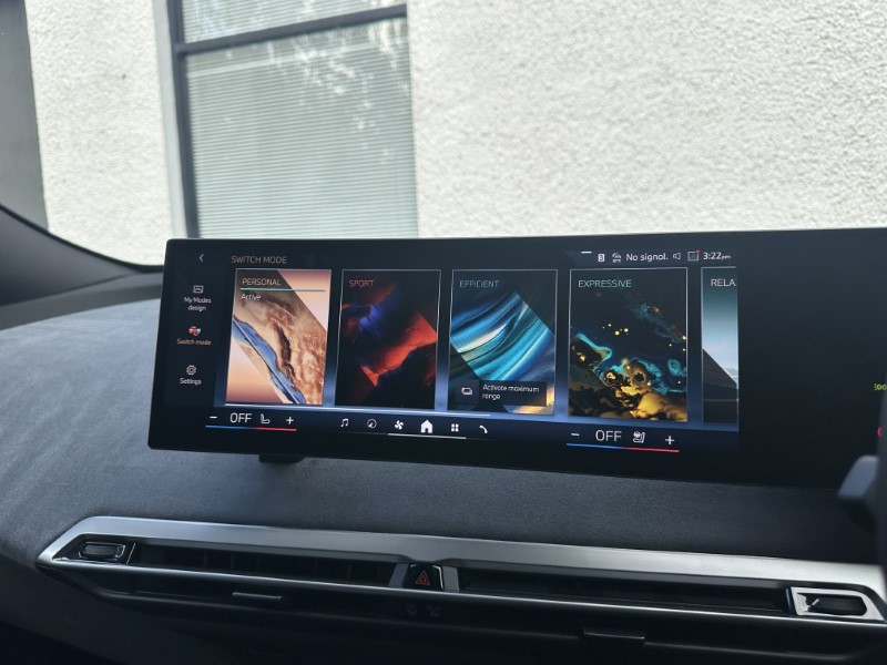 2025 (75) BMW iX 300kW xDrive45 M Sport 101kWh 5dr Auto 4585174