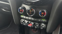 2024 (24) MINI HATCHBACK 1.5 Cooper Exclusive 5dr 4667576