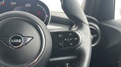 2024 (24) MINI HATCHBACK 1.5 Cooper Exclusive 5dr 4667581