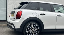 2024 (24) MINI HATCHBACK 1.5 Cooper Exclusive 5dr 4667591