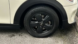 2016 (66) MINI HATCHBACK 1.5 Cooper 3dr 4646659