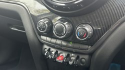 2018 (68) F60 MINI Countryman Cooper D ALL4 Exclusive 5dr 4667396