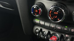 2023 (23) MINI HATCHBACK 1.5 Cooper Sport 3dr Auto 4645220