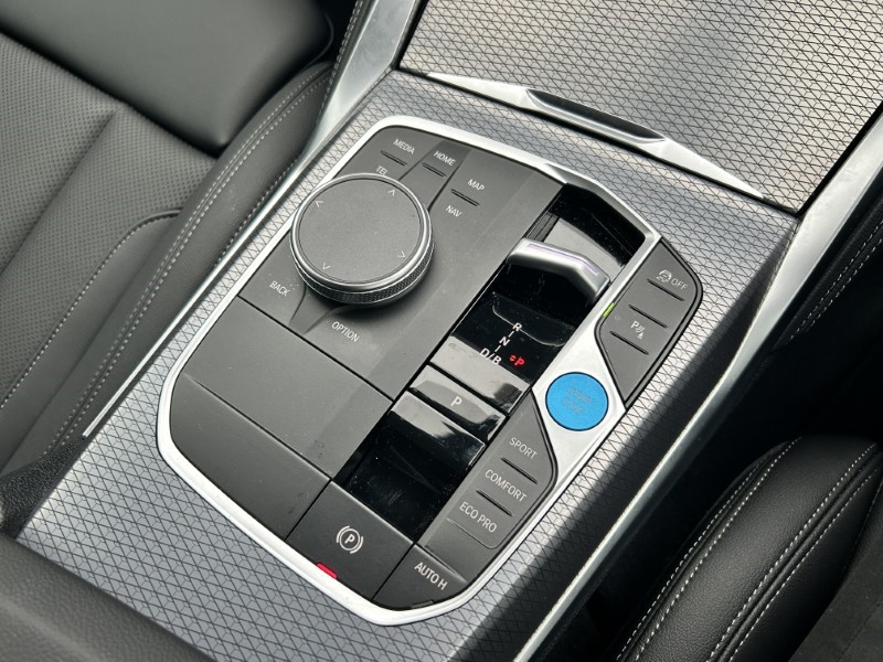 2025 (75) BMW I4 250kW eDrive40 M Sport 83.9kWh 5dr Auto [Pro Pack] 5045866