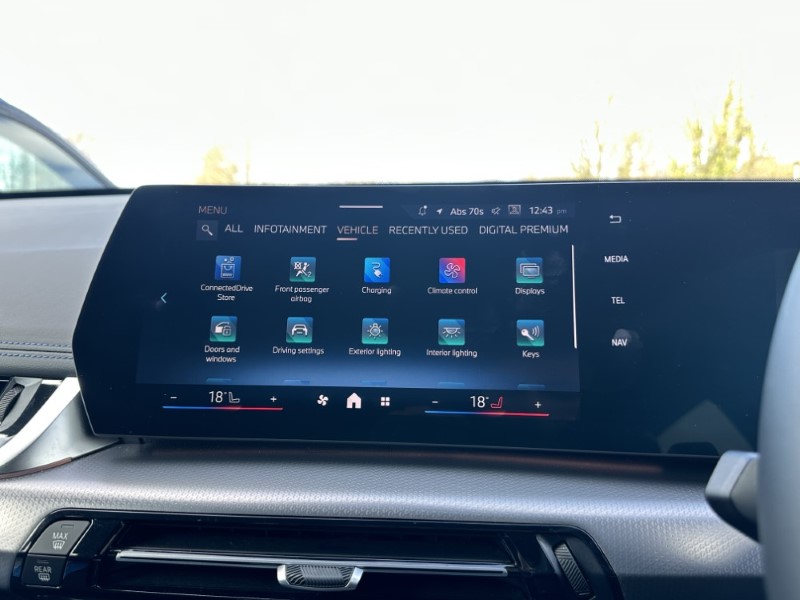 2025 (75) BMW iX1 150kW eDrive20 M Sport 65kWh 5dr Auto 5240026