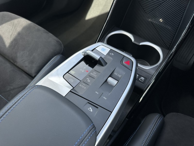 2025 (75) BMW iX1 150kW eDrive20 M Sport 65kWh 5dr Auto 5240040