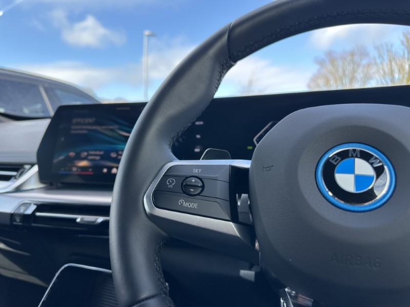 2025 (75) BMW iX1 150kW eDrive20 M Sport 65kWh 5dr Auto 5240035