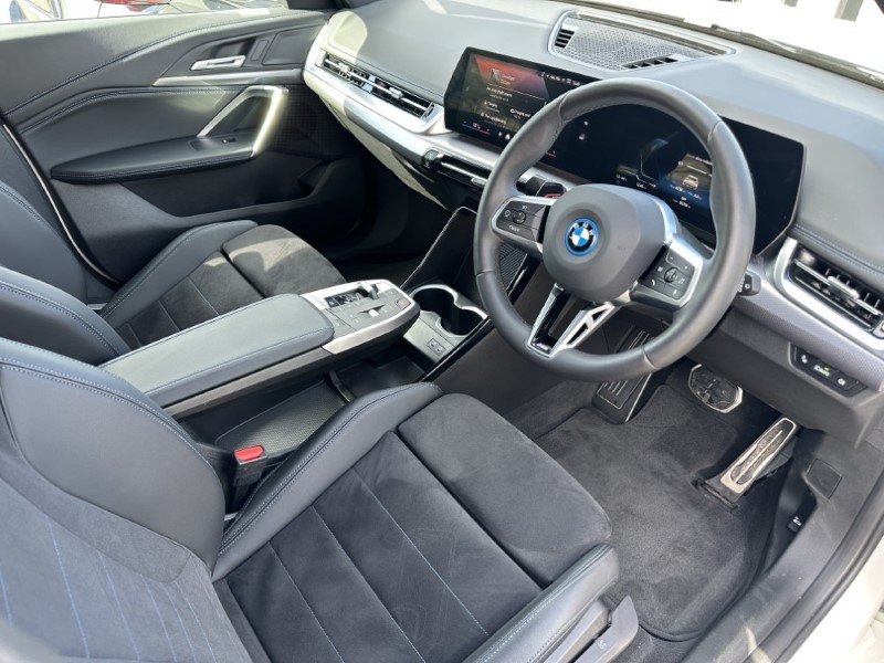 2025 (75) BMW iX1 150kW eDrive20 M Sport 65kWh 5dr Auto 5240027