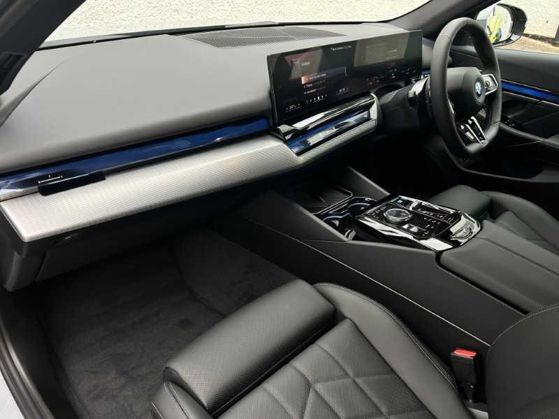 2025 (75) BMW I5 250kW eDrive40 M Sport 84kWh 4dr Auto 4608744