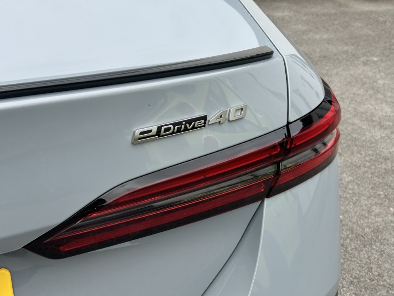 2025 (75) BMW I5 250kW eDrive40 M Sport 84kWh 4dr Auto 4608735