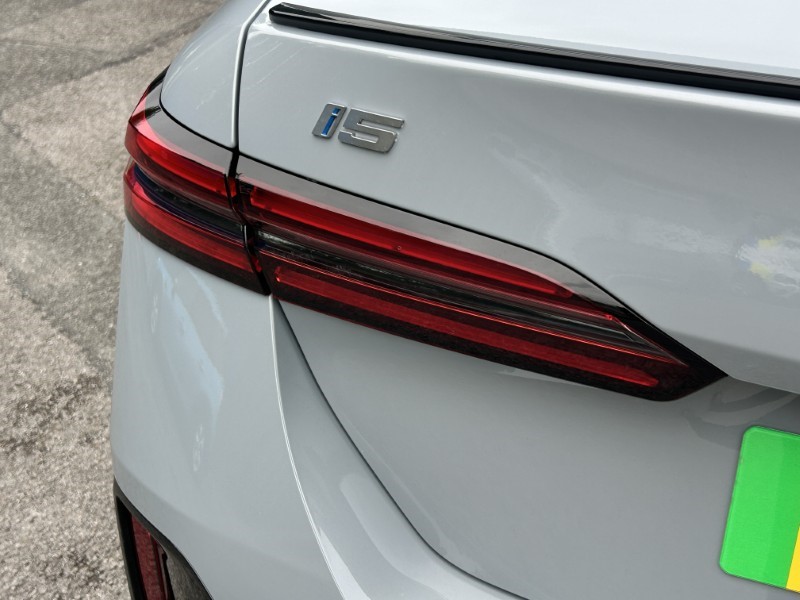 2025 (75) BMW I5 250kW eDrive40 M Sport 84kWh 4dr Auto 4608734