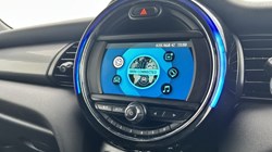 2020 (69) MINI HATCHBACK 1.5 Cooper Sport II 3dr 4694778