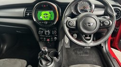 2020 (69) MINI HATCHBACK 1.5 Cooper Sport II 3dr 4694770
