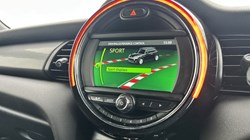 2020 (69) MINI HATCHBACK 1.5 Cooper Sport II 3dr 4694777