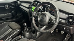 2020 (69) MINI HATCHBACK 1.5 Cooper Sport II 3dr 4694762