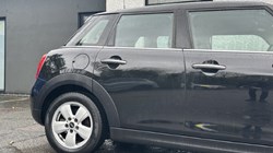 2017 (67) MINI HATCHBACK 1.5 Cooper D 5dr 4688470
