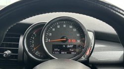 2017 (67) MINI HATCHBACK 1.5 Cooper D 5dr 4688457